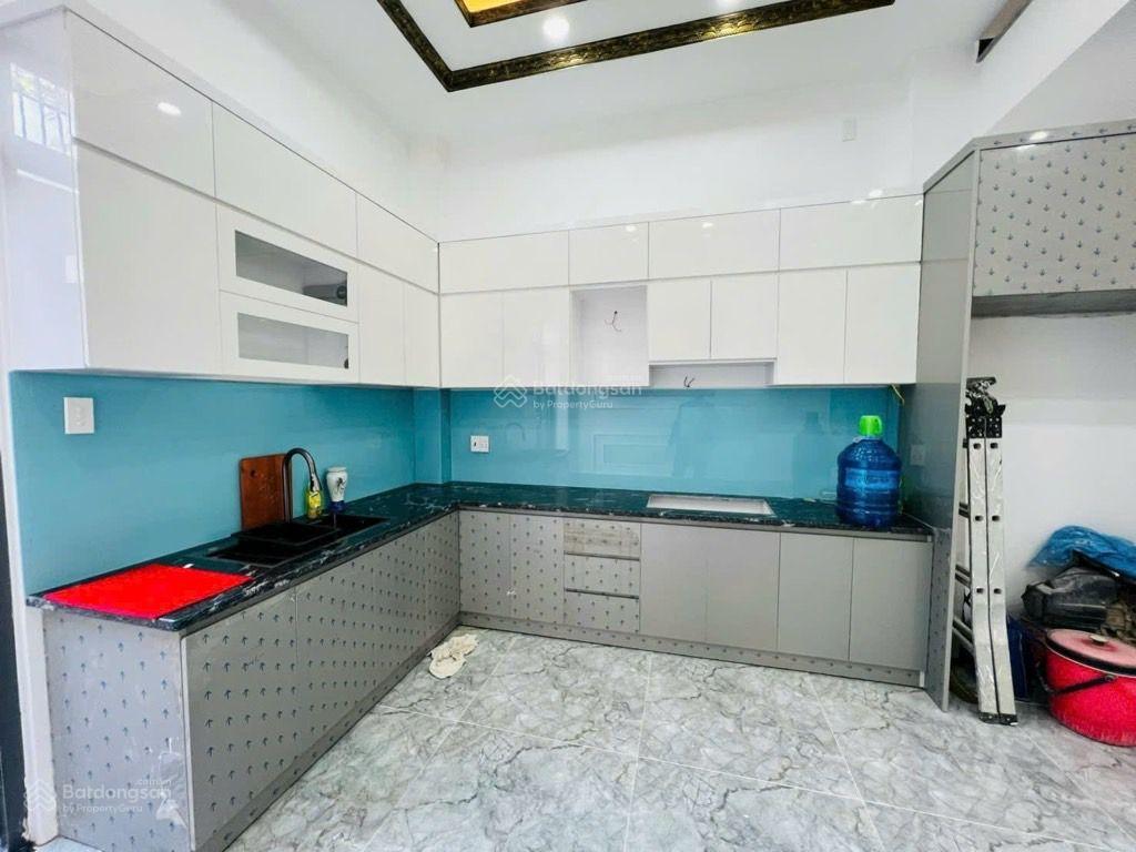 Nhà 4 tầng Mặt tiền đường TÂN THỚI HIỆP 9, phường TÂN THỚI HIỆP, Q12, dt 83m2 (4mx21m) Đường 8m