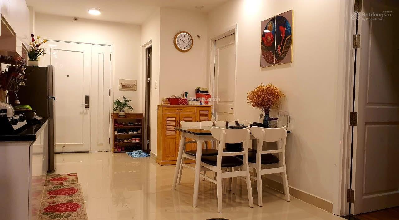 Chính chủ gửi bán Căn hộ 9view 58m2 -2PN 2WC - Tặng ít nội thất - Nhà ở kĩ còn mới - Giá 2ty 990