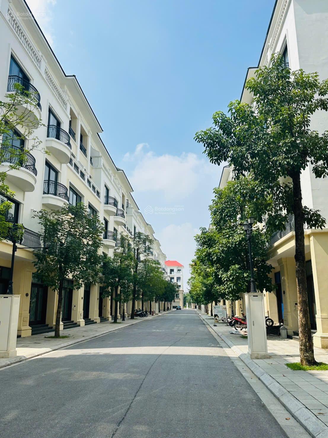 San hô chưa bao giờ hết hót quý Ac ạ - Diện tích 60m, mặt tiền 5m
- Giá chỉ hơn 9tỷ -