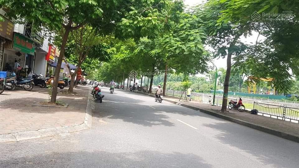 Bán nhà mặt phố Vũ Tông Phan, 9 tầng, 155m2, MT: 8.3m, giá: 107 tỷ, quận Thanh Xuân, gần ngã tư Sở