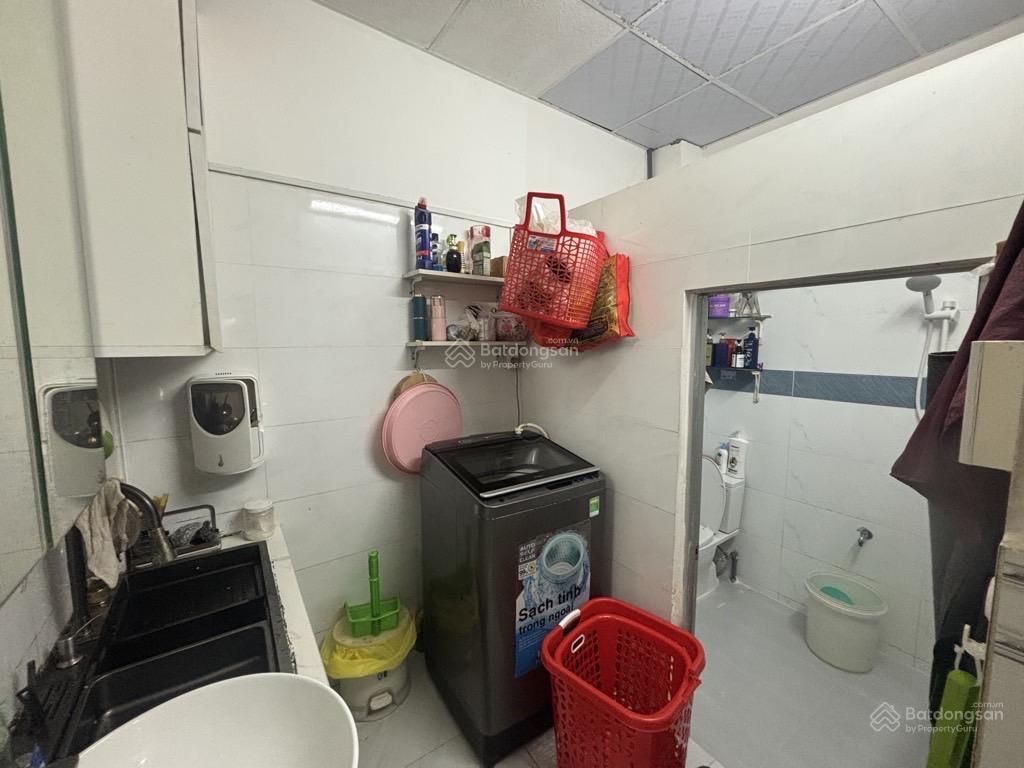 BÁN NHÀ GẦN BV LÊ VĂN THỊNH QUẬN 2 55m2 sổ hồng giá 4,5 tỷ 0764 994 ***