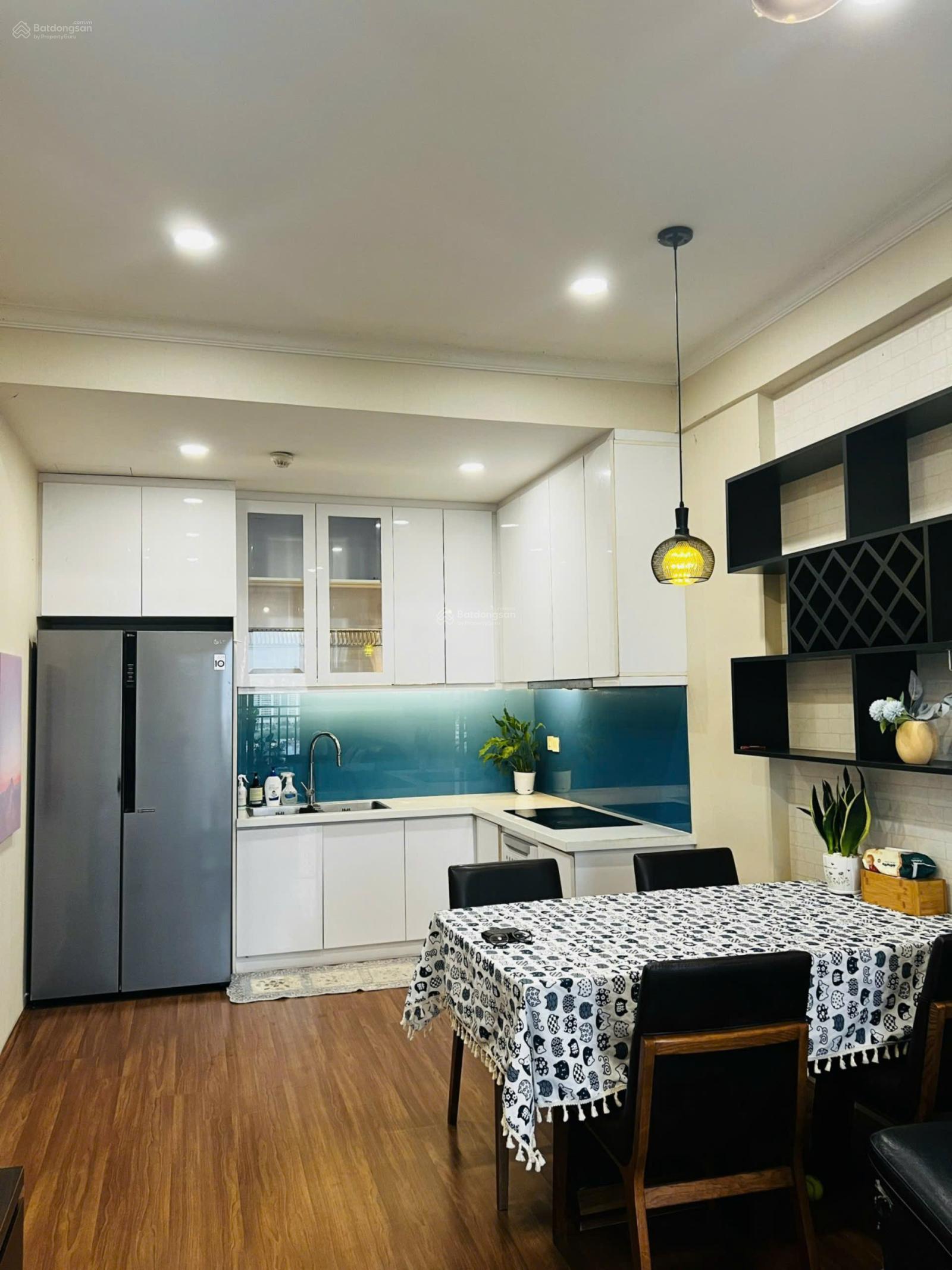 Bán Chung cư 75m2, 2PN, 2WC tại The Sun Avenue, HCM, 7,45 tỷ Em Thuận