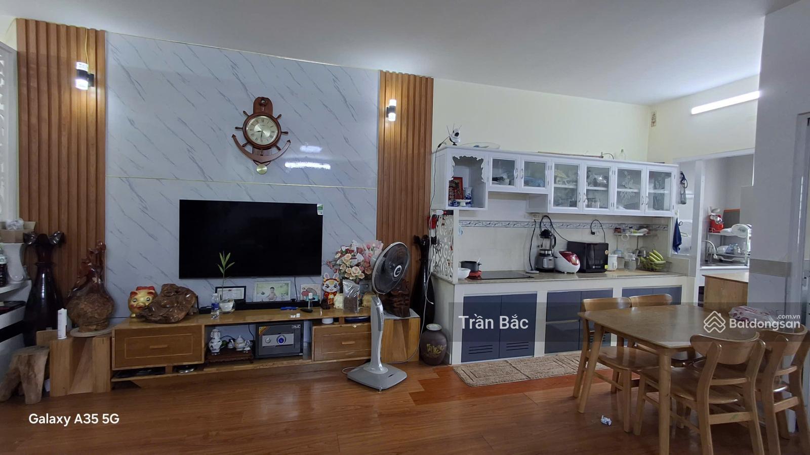 Bán căn hộ chung cư Bình Giã Resident 2PN 2 toilet, 77m2, giá 3 tỷ 180 tr LH; 0908 209 ***