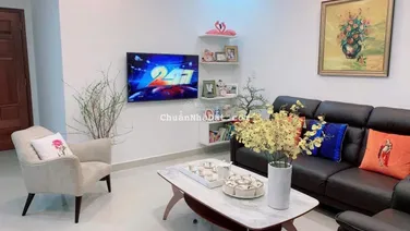 Cho thuê căn hộ 3PN - góc + full NT - view Phạm Hữu Lầu Q7 - DT 102m2 - giá 12 triệu