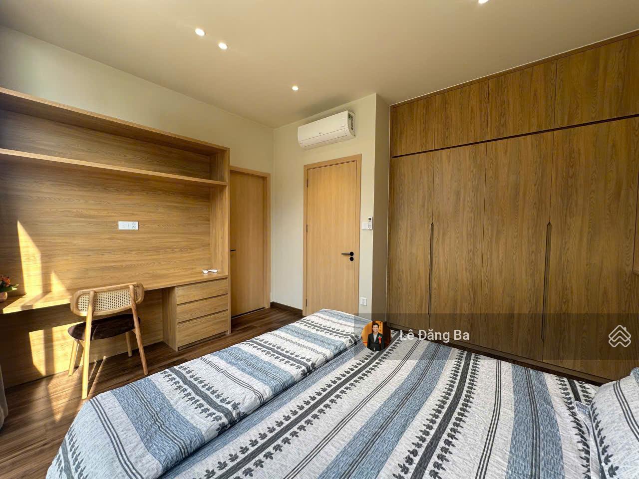 Cho Thuê Nhà Phố THE ORCHARD SYCAMORE - DTSD 176m2, 4 PN, 5 WC, full nội thất cao cấp, mới 100%