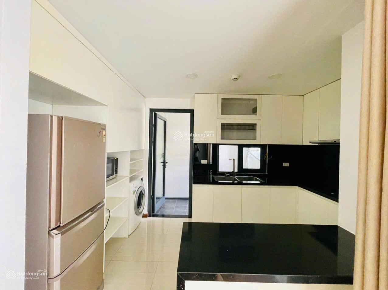 Cho thuê căn hộ Thăng Long number One. 116m2. 3 phòng ngủ full đồ mới đẹp. Giá 20 triệu/tháng