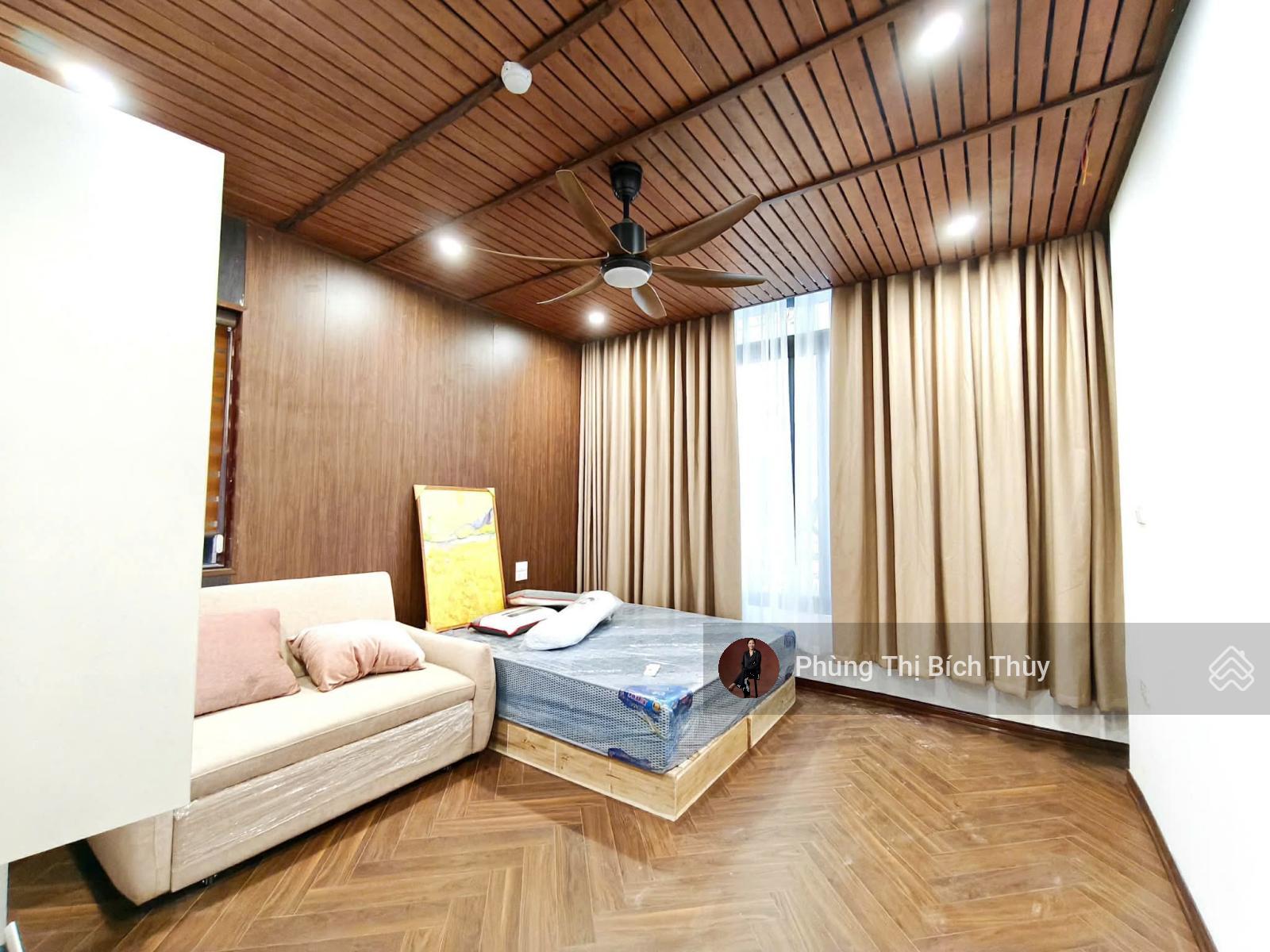 Bán toà Apartment- Mặt phố Yên Phụ - Yên Hoa -nội thất sang xịn -view hồ Tây - 8 tầng x 75m2- 47 tỷ