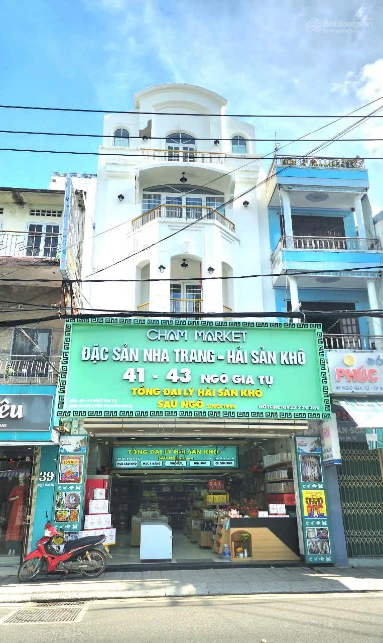 [ Nhà 5 tầng mặt tiền Ngô Gia Tự - SẴN THANG MÁY ] gần vòng xoay Ngã 7  Giá: 35 tỷ