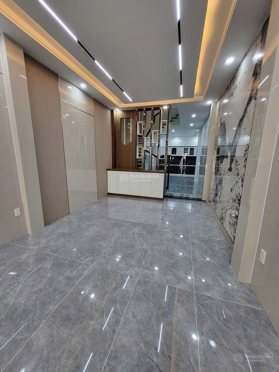 Siêu phẩm MT Lê Trực - Q6, 5 tầng - nhà mới ở ngay. Hợp ở ngay hay cty đều tốt, chỉ 21 tỷ, TL chủ