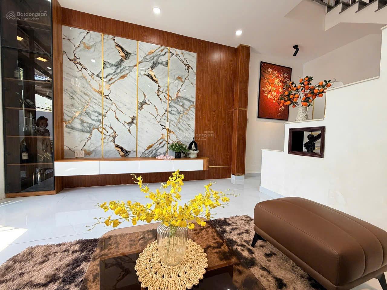 Hạ giá còn 4tỷ5 CHÍNH CHỦ CẦN BÁN NHÀ VĨNH HIỆP HẺM Ô TÔ QUAY ĐẦU