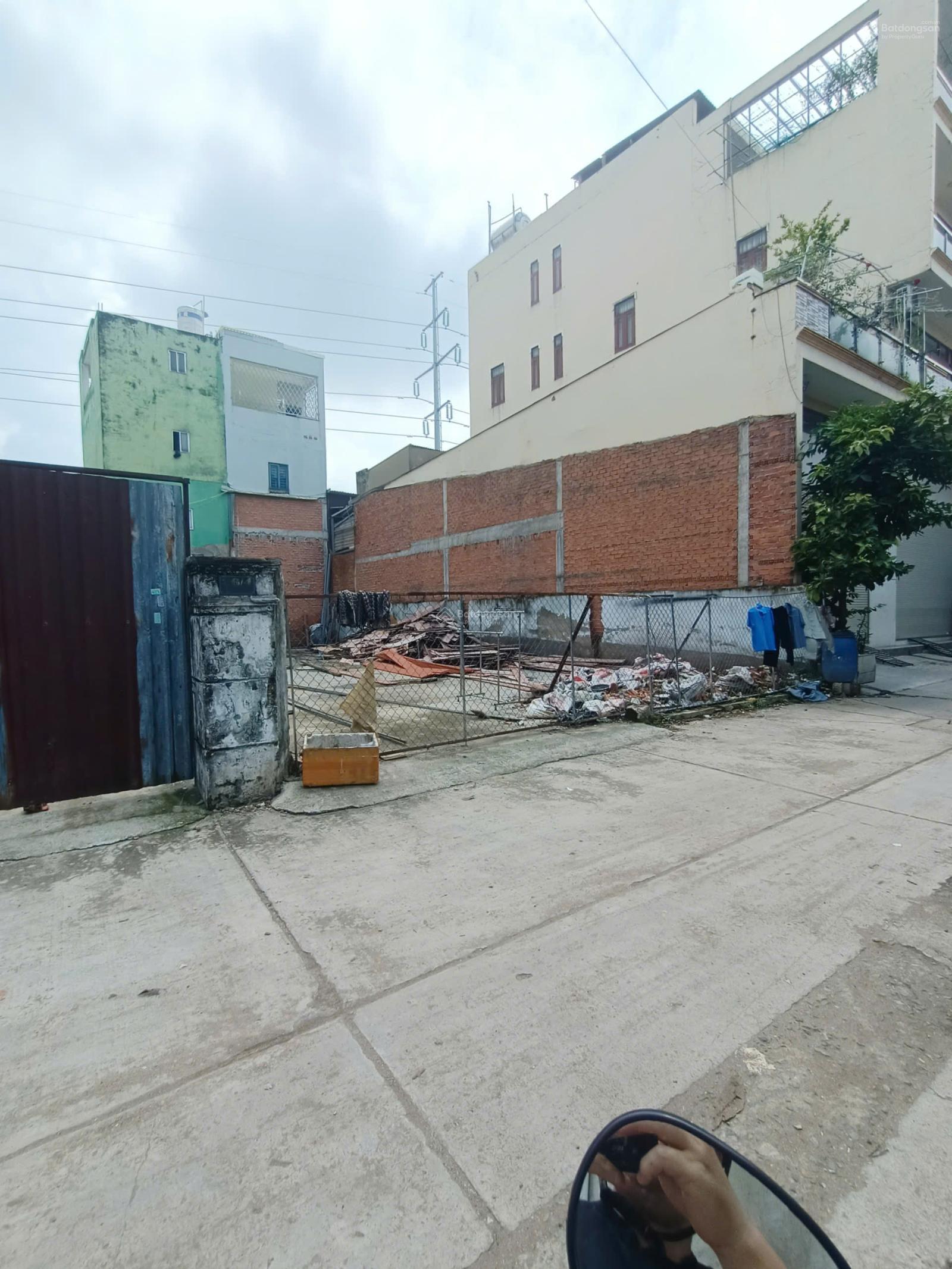 Đất 1/ đường số 18B gần chợ Lê Văn Quới (4m*19m~ 76m2 Đất ODT- 5tỷ5 TL) KDC hiện hữu xây dựng tự do Đất 1/ đường số 18B gần chợ Lê Văn Quới (4m*19m~ 76m2 Đất ODT- 5tỷ5 TL) KDC hiện hữu xây dựng tự do