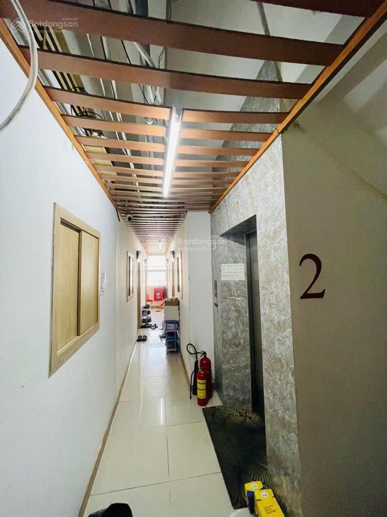 BÁN CHDV 6 TẦNG - GẦN GA T3, ETOWN CỘNG HOÀ - NGANG HƠN 7M, SÁT 160M2, HXH THÔNG - HƠN 26Tỷ BÁN CHDV 6 TẦNG - GẦN GA T3, ETOWN CỘNG HOÀ - NGANG HƠN 7M, SÁT 160M2, HXH THÔNG - HƠN 26Tỷ