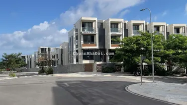 Chủ bán gấp trước tết căn nhà phố giá chỉ 3.8 tỉ ở Dự án Mũi Né Summerland