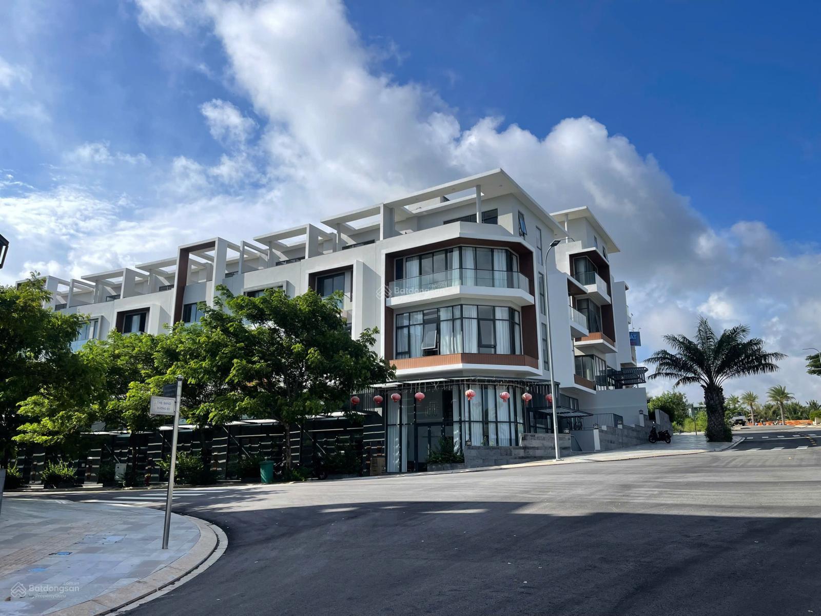 Chủ bán gấp trước tết căn nhà phố giá chỉ 3.8 tỉ ở Dự án Mũi Né Summerland