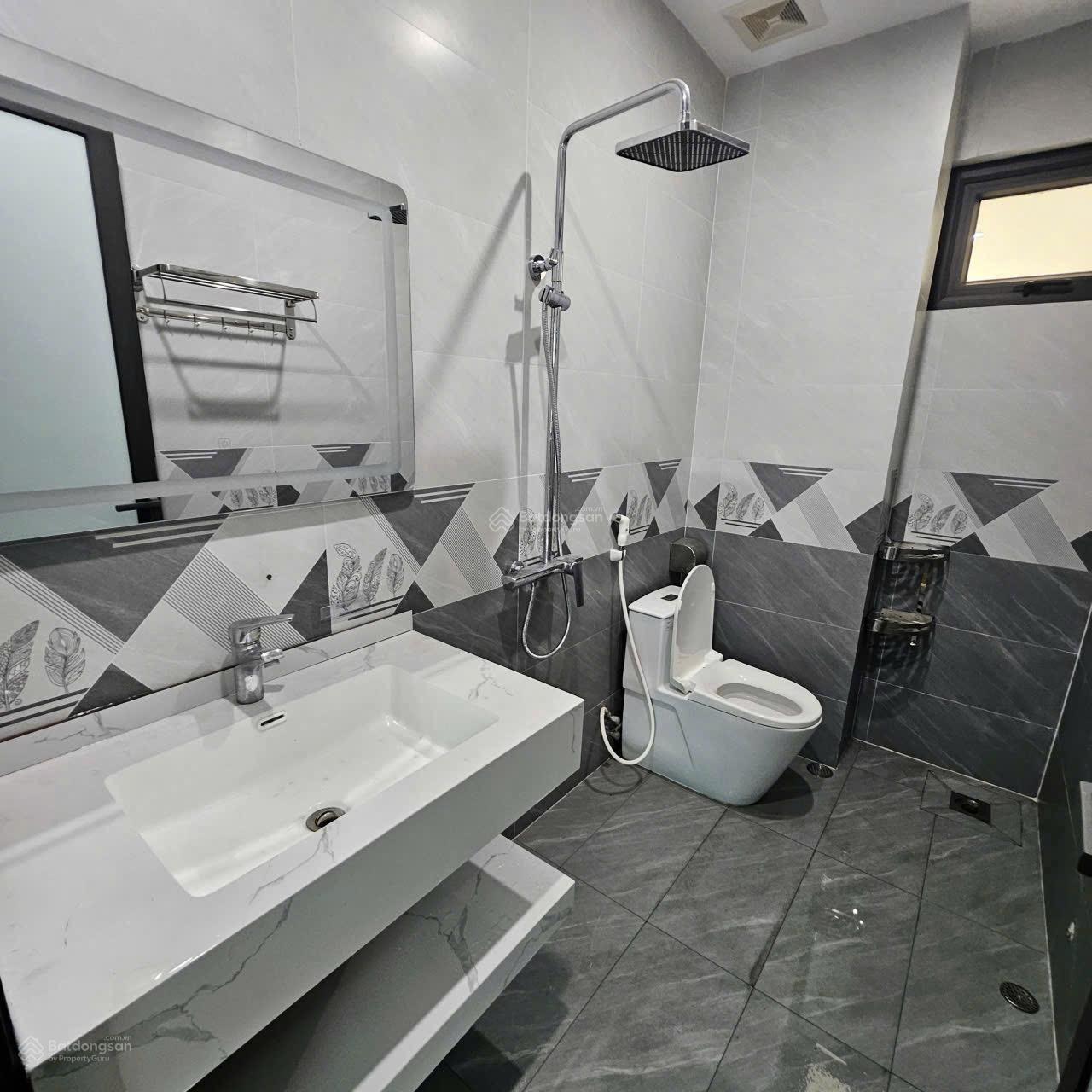 Nhà mới đón Tết - Ngõ 42 Sài Đồng - Cách 10m ra mặt phố - 55m2x4T full nội thất - 8 tỷ nhỏ