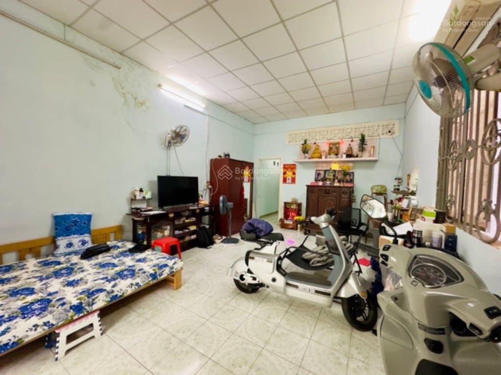 Rẻ nhất khu vực, bán nhà Bùi Đình Túy 83m2 - giá chỉ 8.89 tỷ (Hơn 100tr/m2)