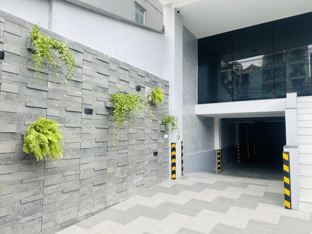 Mặt Tiền Nguyễn Văn Nghi 200m2, 8 Tầng, 11.5x25m, Hầm, Thang Máy, Gần Chợ GV, Sân Bay, Bình Thạnh