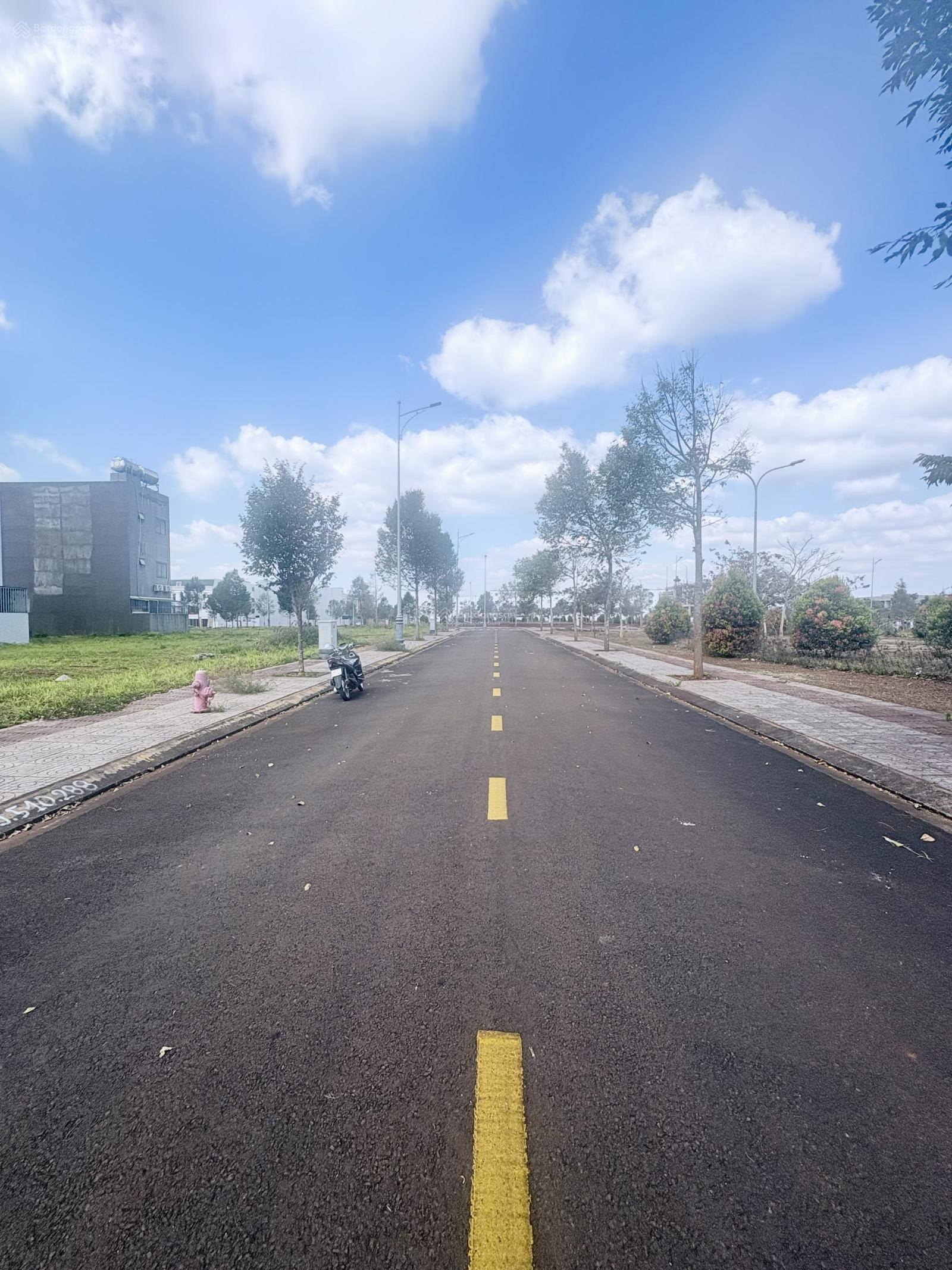 Đất nền KĐT Ân Phú đối diện công viên - LK5