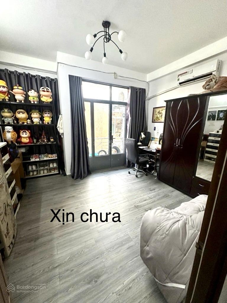 Bán nhà Tôn Đản, ngang 4m, lưu thông ra đường số, Vĩnh Hội, Khánh Hội gần ĐH Nguyễn Tất Thành