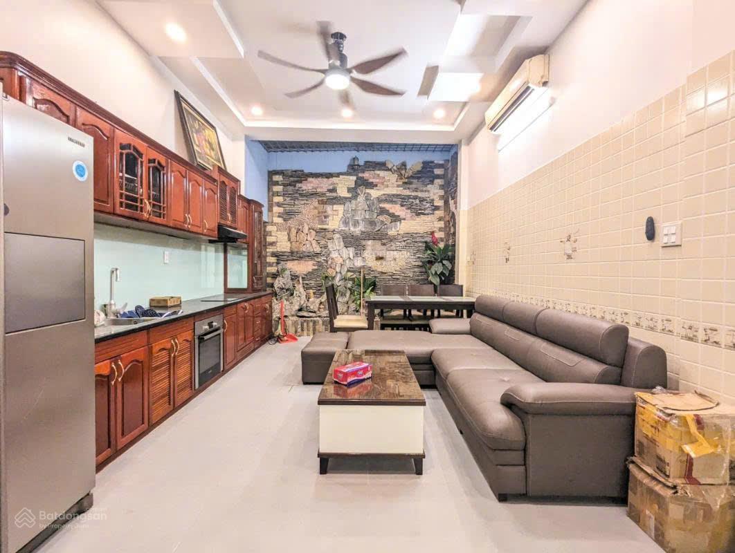 Bán nhà Đại Mỗ, 60m2, 6 tầng, giá 14.2 tỷ, gara ô tô, ô chờ thang máy, full nội thất, về ở ngay