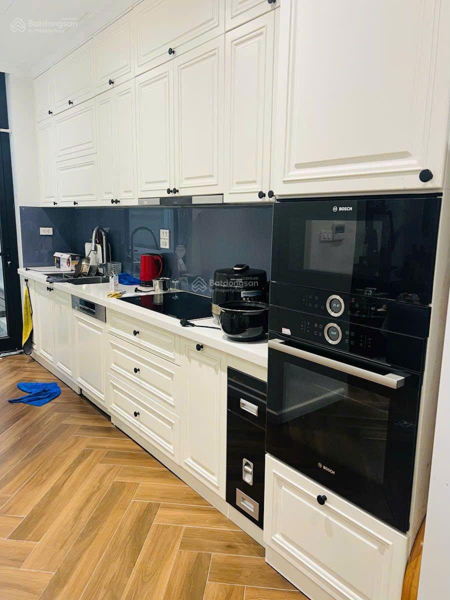 Em nhận bán giúp chủ căn biệt thự giá rẻ nhất Linh Đàm 180m2 giá 290tr/m2