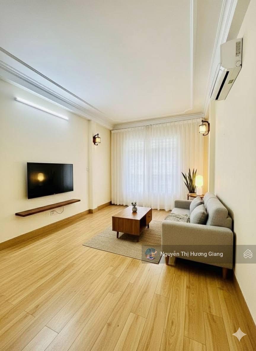 Chủ cắt lỗ bán gấp Nhà Văn Quán, Hà Đông, 56m2, 4 tầng, nhỉnh 11 tỷ, ô tô qua nhà