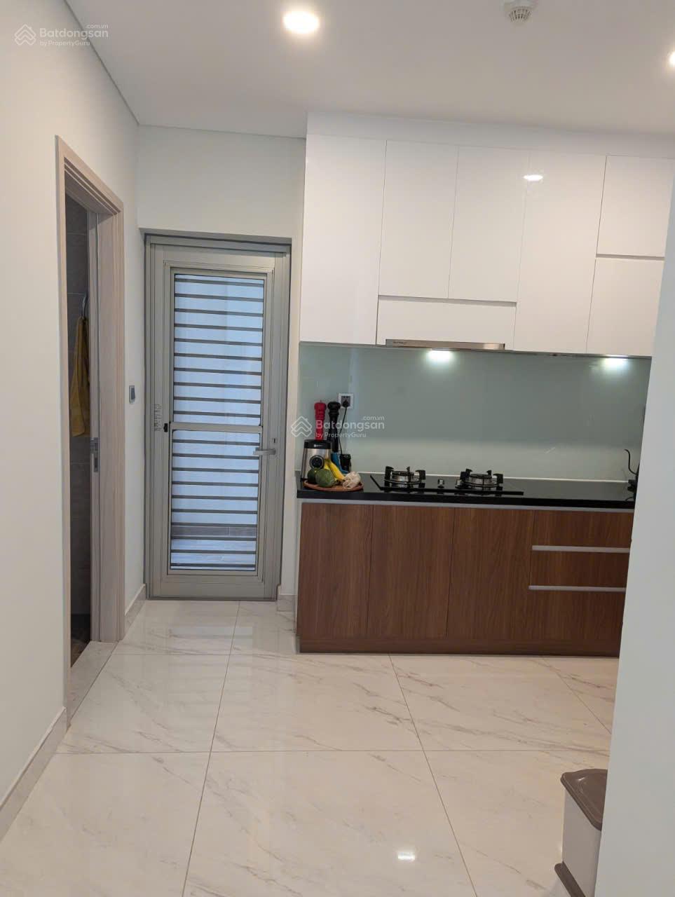 Cho thuê căn hộ Midtown 1 phòng ngủ, đầy đủ nội thất, view nội khu, giá thuê 20 triệu/tháng