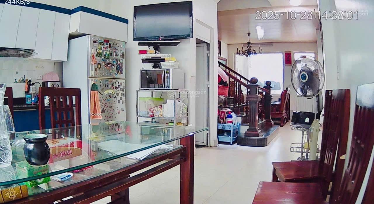 Nhờ MG không bán được tôi CHÍNH CHỦ tự BÁN NHÀ TT18 VĂN QUÁN  SỐ 52  84M2  5 TẦNG ĐẸP