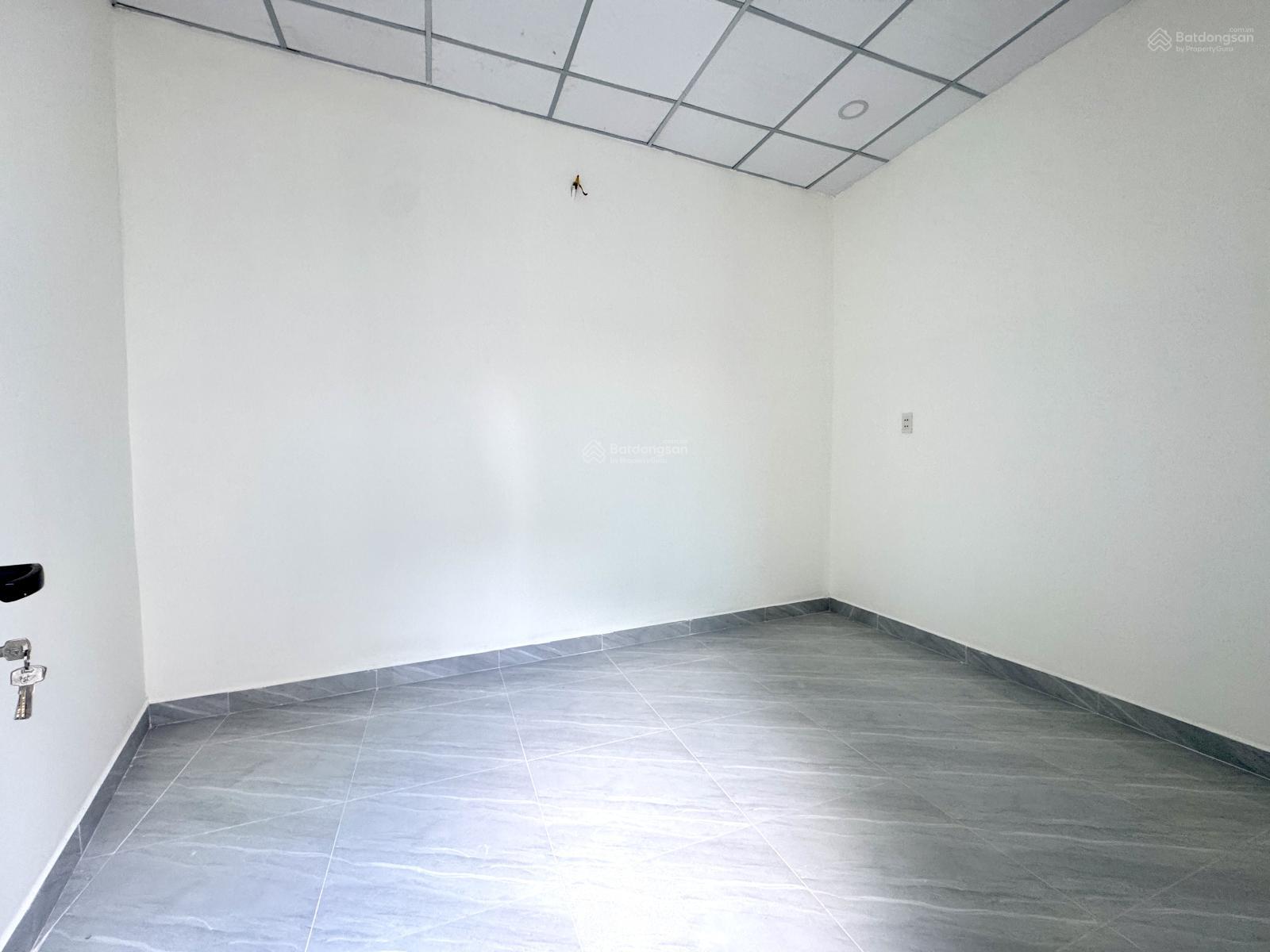 Bán nhà cấp 4 Bửu Hoà, 5,8x10=60m2, thổ cư 100%, 2PN, sổ riêng, ngay trạm y tế Bửu Hoà