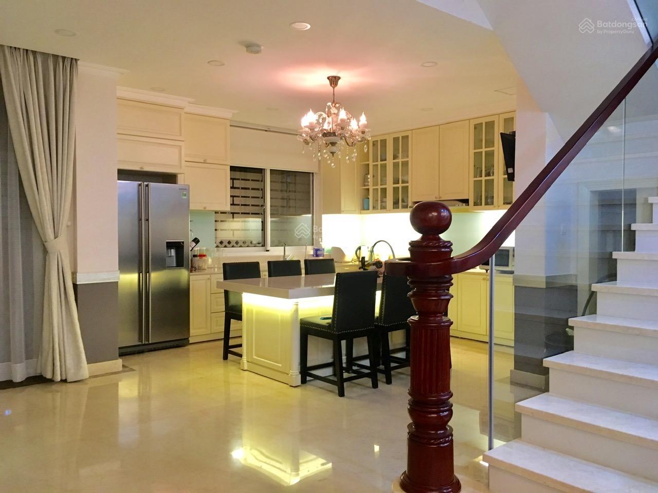 BÁN GẤP: Biệt Thự Phố Vườn Mỹ Văn - Phú Mỹ Hưng, Quận 7