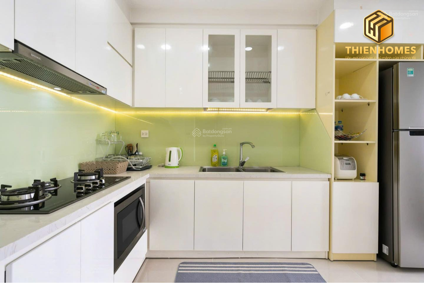 Hot Căn Duy Nhất! Bán căn góc River Gate 185m2 lầu cao trực diện sông SG chỉ 18,5 tỷ LH 0906 006 ***