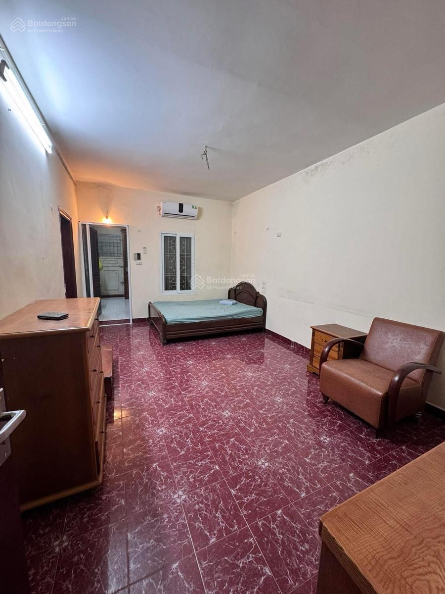 Tập thể Nam Đồng, khu D, T2, 80m2 (62 m2 sổ đỏ), 3 ngủ, 5. X tỷ