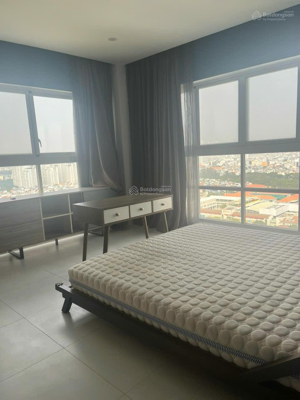 Bán căn hộ 3PN, 2WC tại Happy Valley, 9,2 tỷ, 100m2, view đẹp, sổ hồng, ô xe hầm , giá đầu tư tốt