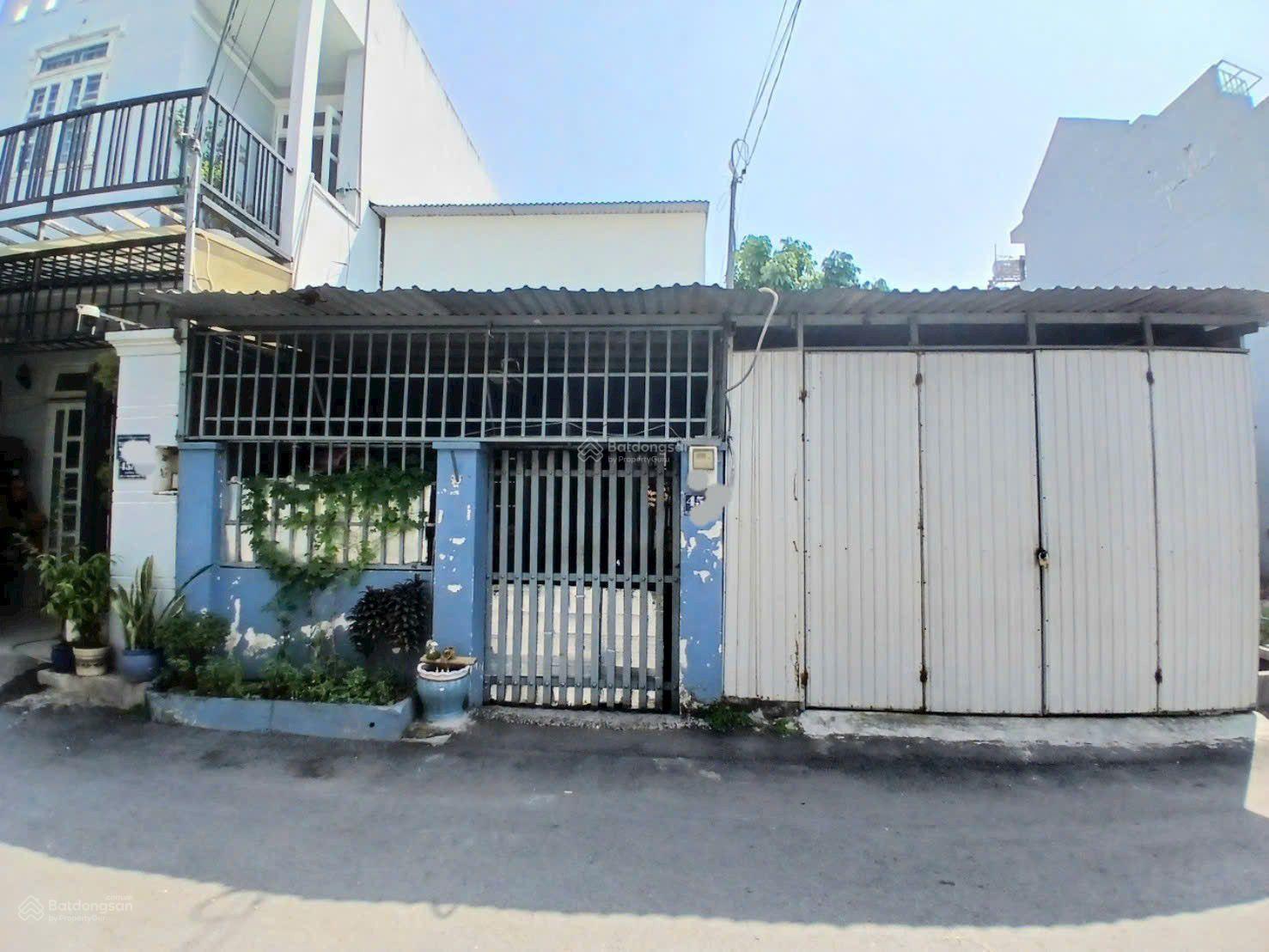 Bán nhà cũ 10x21m đường ô tô né nhau Lã Xuân Oai, Tăng Nhơn Phú A