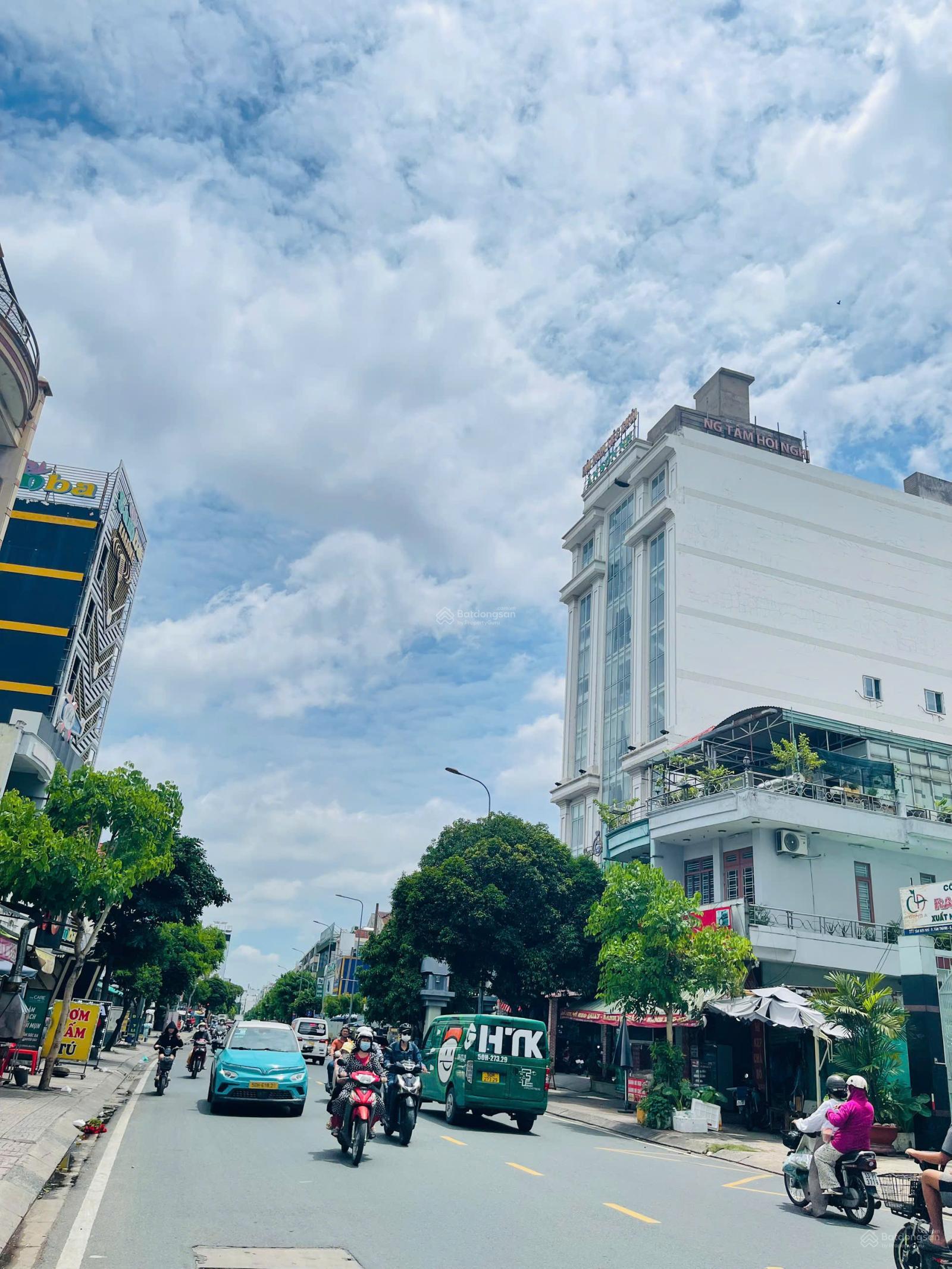 MẶT TIỀN KINH DOANH TÂN SƠN NHÌ - 4X19.5M - GIÁ TỐT NHẤT TUYẾN ĐƯỜNG - NHỈNH 17 TỶ