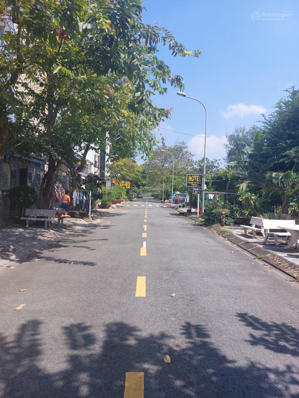 Bán nền đất sổ đỏ cá nhân Khu INVESCO cát lái.Quận 2.DT 5x21.88m(109.5m2) .Giá 69 tr/m2. Bán nền đất sổ đỏ cá nhân Khu INVESCO cát lái.Quận 2.DT 5x21.88m(109.5m2) .Giá 69 tr/m2.