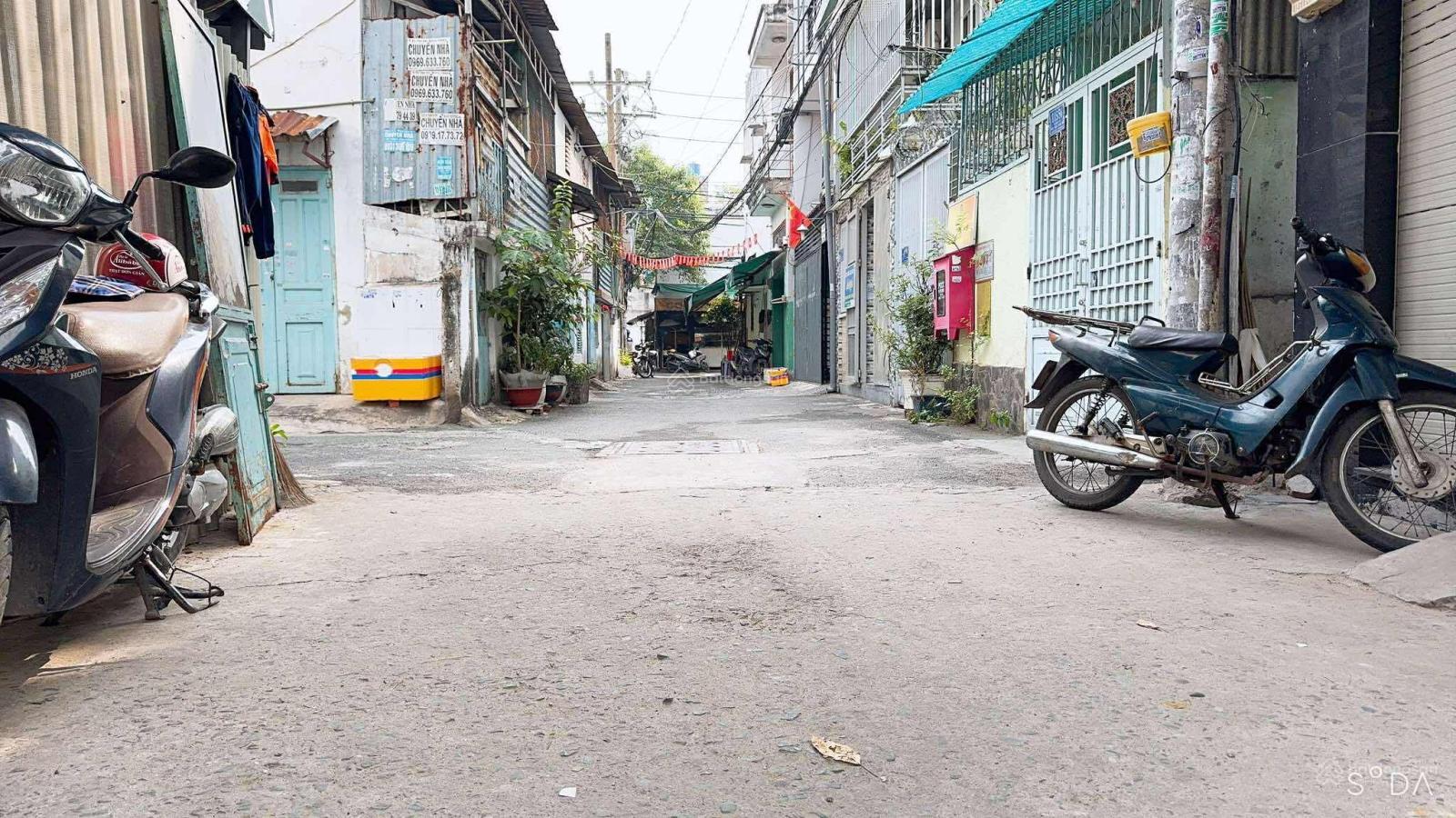 KẸT TIỀN BÁN GẤP lô đất 110m2 ngang 5,3m - đường 5m ngay ĐH Công Thương Lê Trọng Tấn