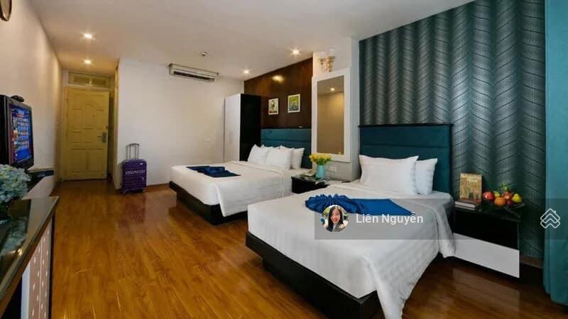 Bán khách sạn mặt phố Hàng Bè, 79m2, 5 tầng, mặt tiền 5.4m, 77.6 tỷ, kinh doanh đỉnh Bán khách sạn mặt phố Hàng Bè, 79m2, 5 tầng, mặt tiền 5.4m, 77.6 tỷ, kinh doanh đỉnh