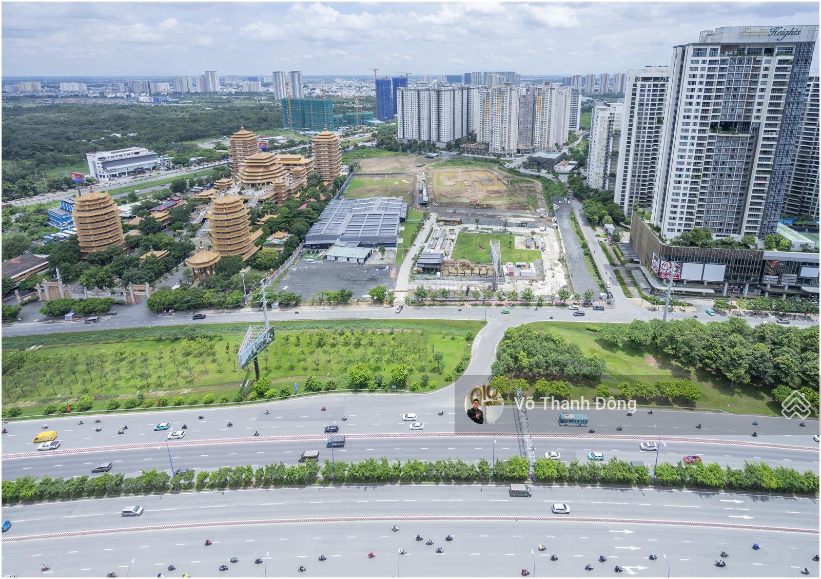 Bán 2 phòng ngủ 74m2 Lumiere Riverside view city, lầu cao, căn còn lại duy nhất giá 11.5 tỷ