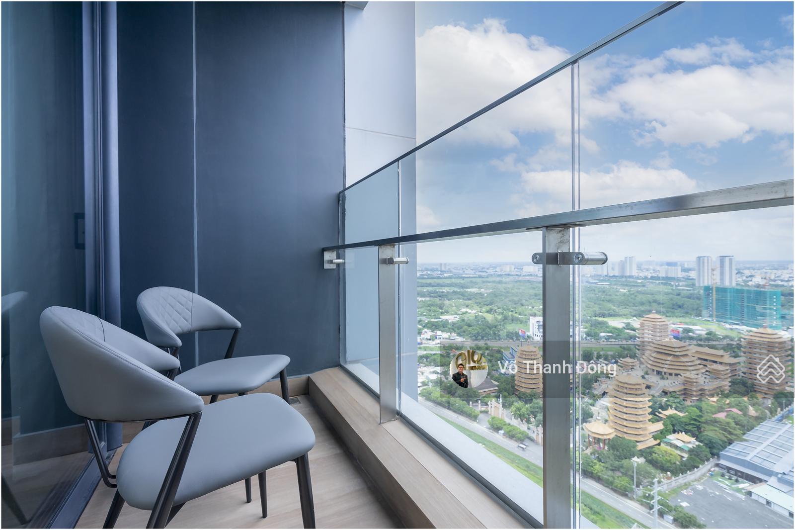 Bán 2 phòng ngủ 74m2 Lumiere Riverside view city, lầu cao, căn còn lại duy nhất giá 11.5 tỷ