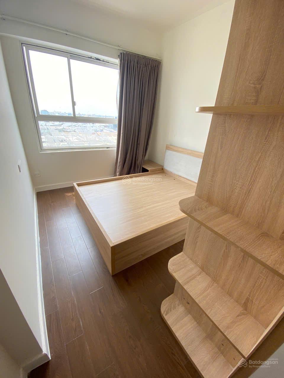 Bán căn hộ Richstar, 3PN, 2WC, 90m2, hợp đồng mua bán, giá 5 tỷ, liên hệ: 0908 435 ***