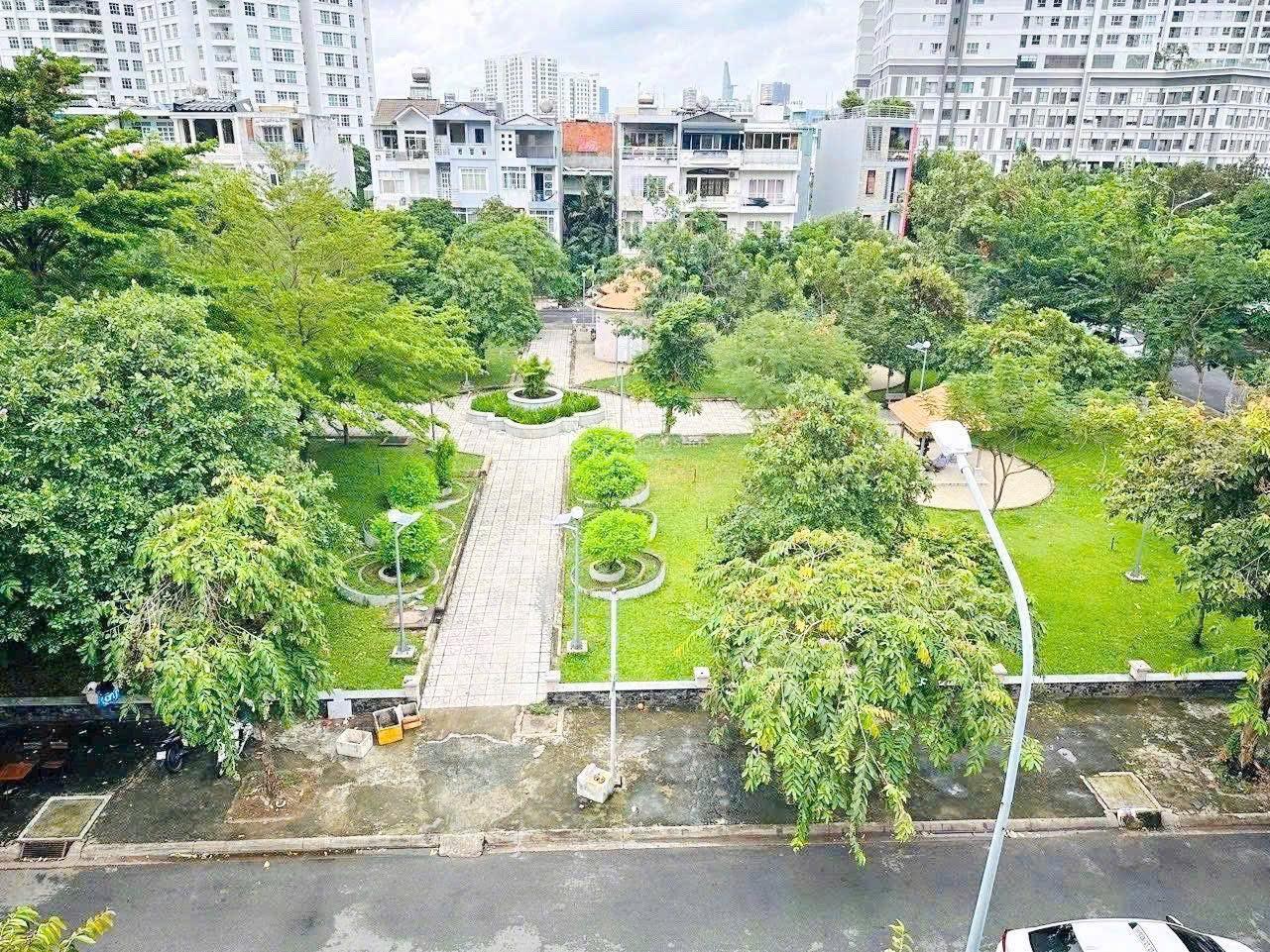 Bán nhà Him Lam Q7,giá 21,5tỷ..đón đầu cầu Nguyễn khoái đang khỏi công sang Q1-4 Bán nhà Him Lam Q7,giá 21,5tỷ..đón đầu cầu Nguyễn khoái đang khỏi công sang Q1-4