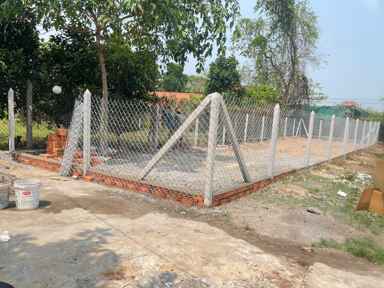 Chủ kí gửi lô đất Diện tích 126,9m2 ngay QL13 đi vào 200m, Cách Ngã Ba Suối Giữa 1km, thổ cư, SHR