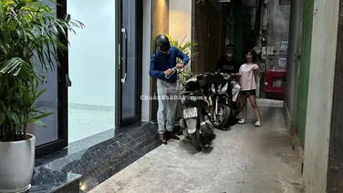 BÁN NHÀ XÂY MỚI - PHỐ TRƯỜNG CHINH - 45m2 6 Tầng - Vị Trí cực đẹp - Ngõ Rộng thông