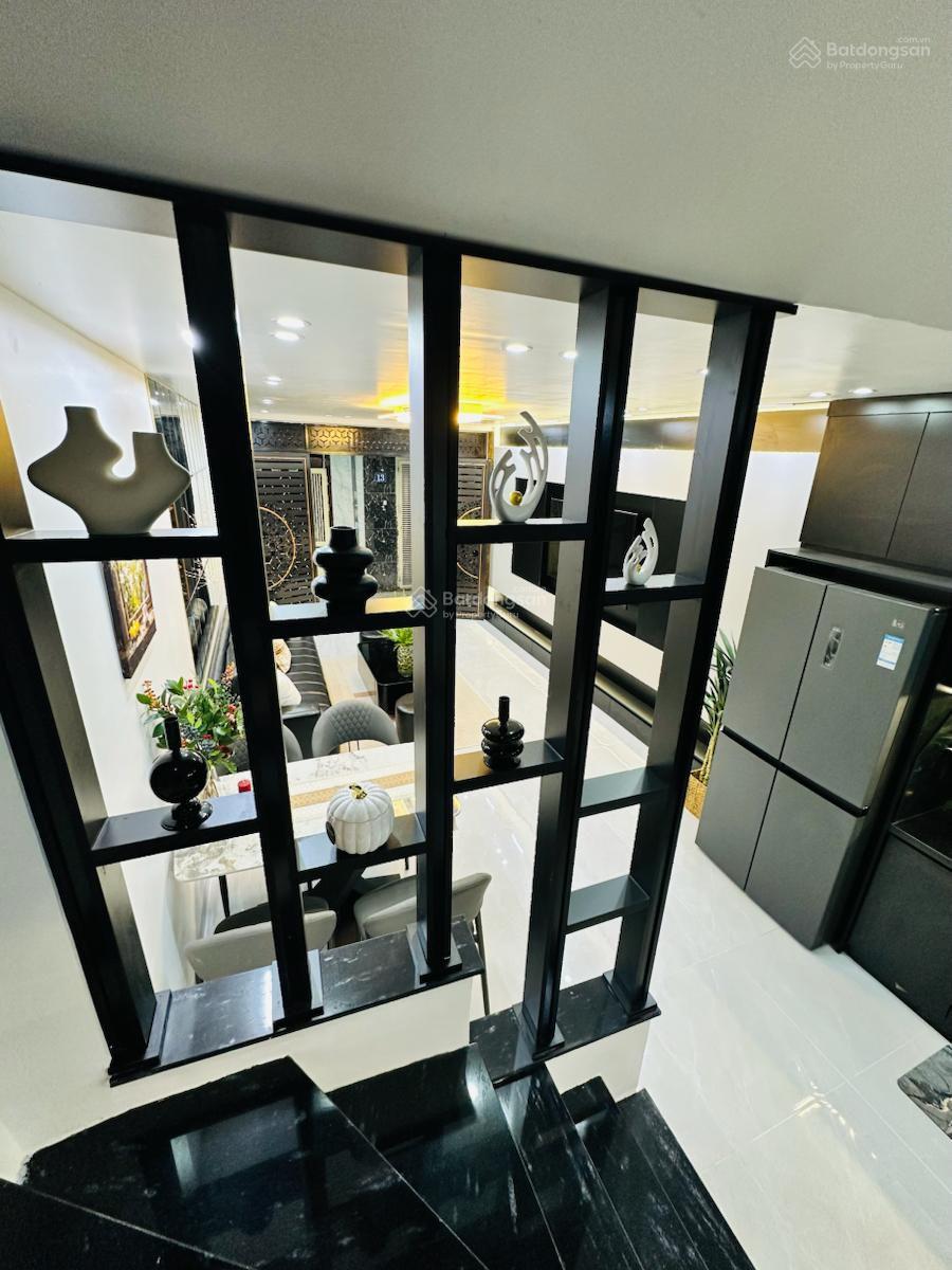 Bán gấp nhà Cự Lộc hàng xóm Royal City đầy đủ tiện ích Bán gấp nhà Cự Lộc hàng xóm Royal City đầy đủ tiện ích