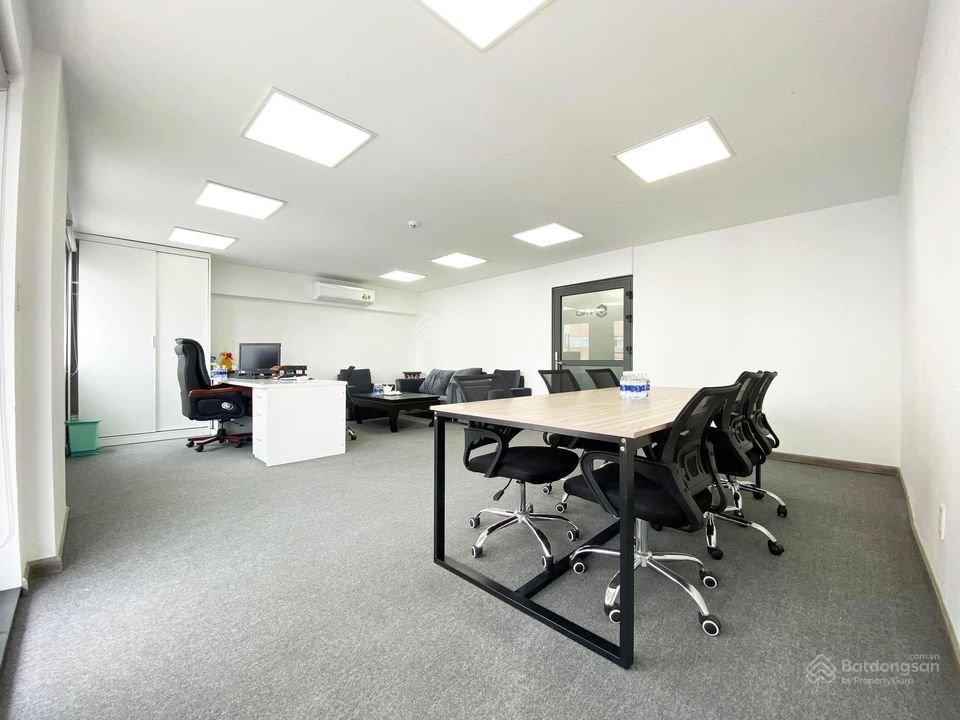 Cho thuê văn phòng Hoàng Văn Thái  80m²  Giá 11 triệu/tháng