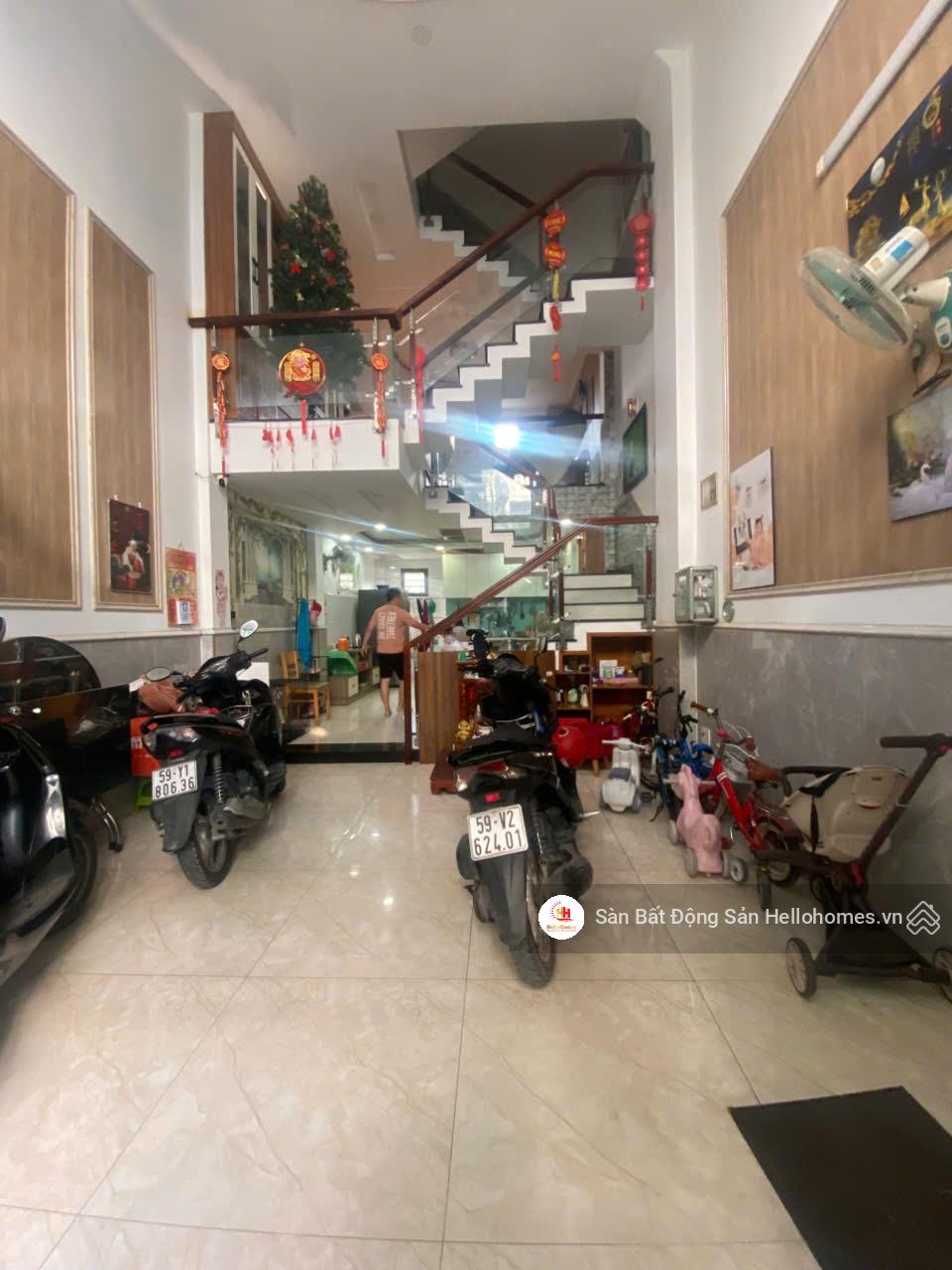 Bán nhà 5 tầng đường 8m khu đồng bộ, Tân Thới Hiệp 29, Quận 12, 4,3x12, 6,5 tỷ