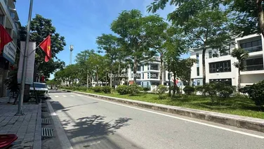 Cực hiếm, mặt đường đôi 40m LK An Hưng , Dương Nội 83 m2 x 5T thang máy 26 tỷ, gần hồ, công viên.