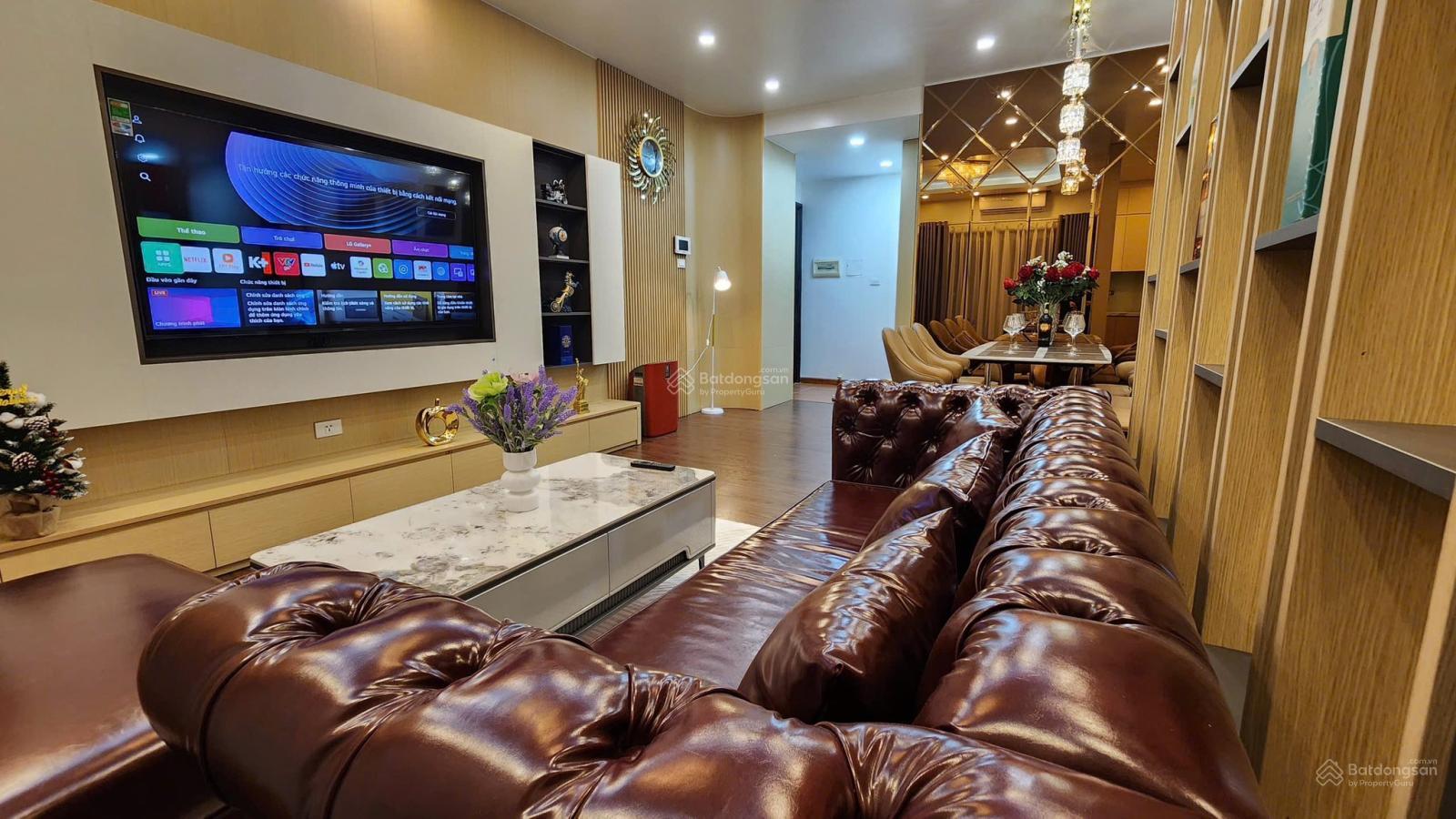 Chính chủ bán căn CC NO4 BERIVER Nguyễn Sơn - căn góc 180m 4PN 3WC nội thất 100% châu âu