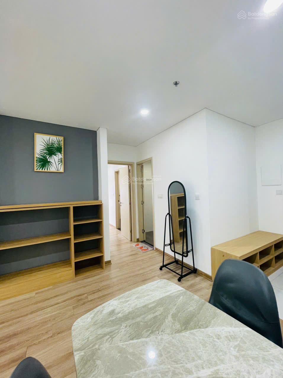 Bán nhanh căn hộ Hướng Đông, View Biển, Sông, Tầng thông công viên, Giá 2,4 tỷ có nội thất Plaza 1